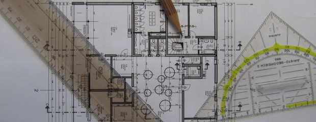 Bauplan, Lineal, Bleistift und Geodreieck