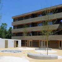 Bild der Wohnanlage in Ansbach, die als Projekt des Experimentellen Wohnungsbaus Bayern errichtet wurden.