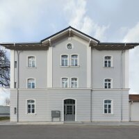 Das sanierte Bahnhofsgebäude bietet einen architektonischen Mehrwert. 