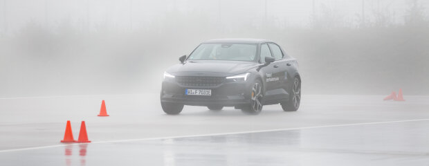 Der ADAC Südbayern bietet seit 31. Oktober ein spezielles Training an, bei dem auf die Besonderheiten von E-Autos eingegangen wird.